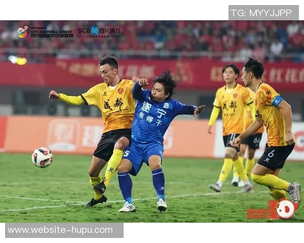 成都足球队在城市联赛中的耐力表现分析与点评